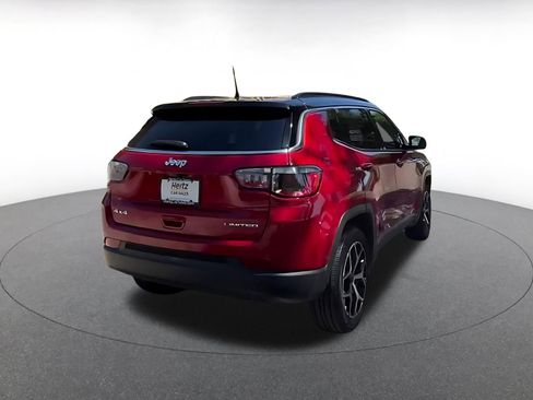 Used 2025 Jeep Compass Limited AWD/4WD image 12