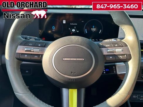 Used 2024 Hyundai Kona Limited FWD image 21
