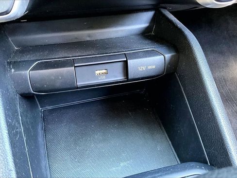 Used 2023 Kia Rio S image 24