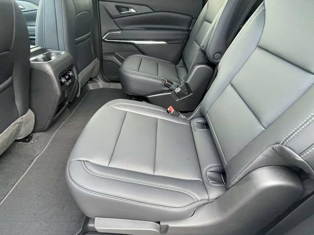 New 2027 Chevrolet Traverse LT w/ Driver Confidence Package FWD image 10