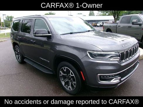 Certified 2024 Jeep Wagoneer Series III AWD/4WD image 2