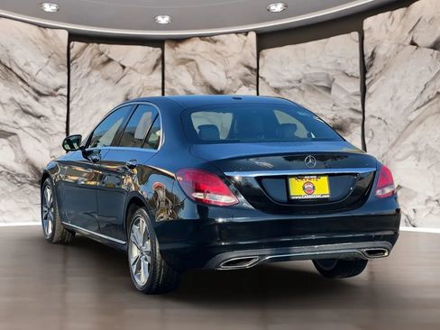 Used 2018 Mercedes-Benz C 300 4MATIC Sedan image 39