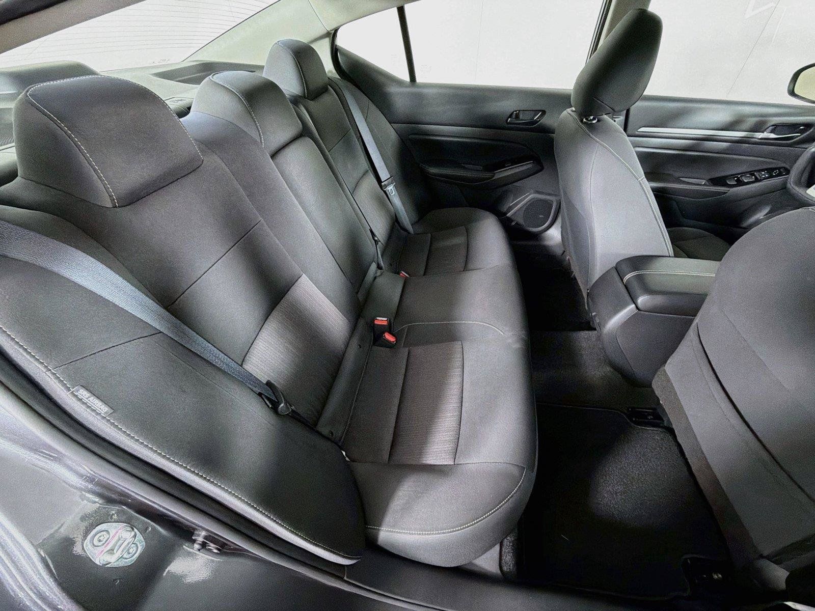 Used 2023 Nissan Altima 2.5 SV AWD/4WD image 28