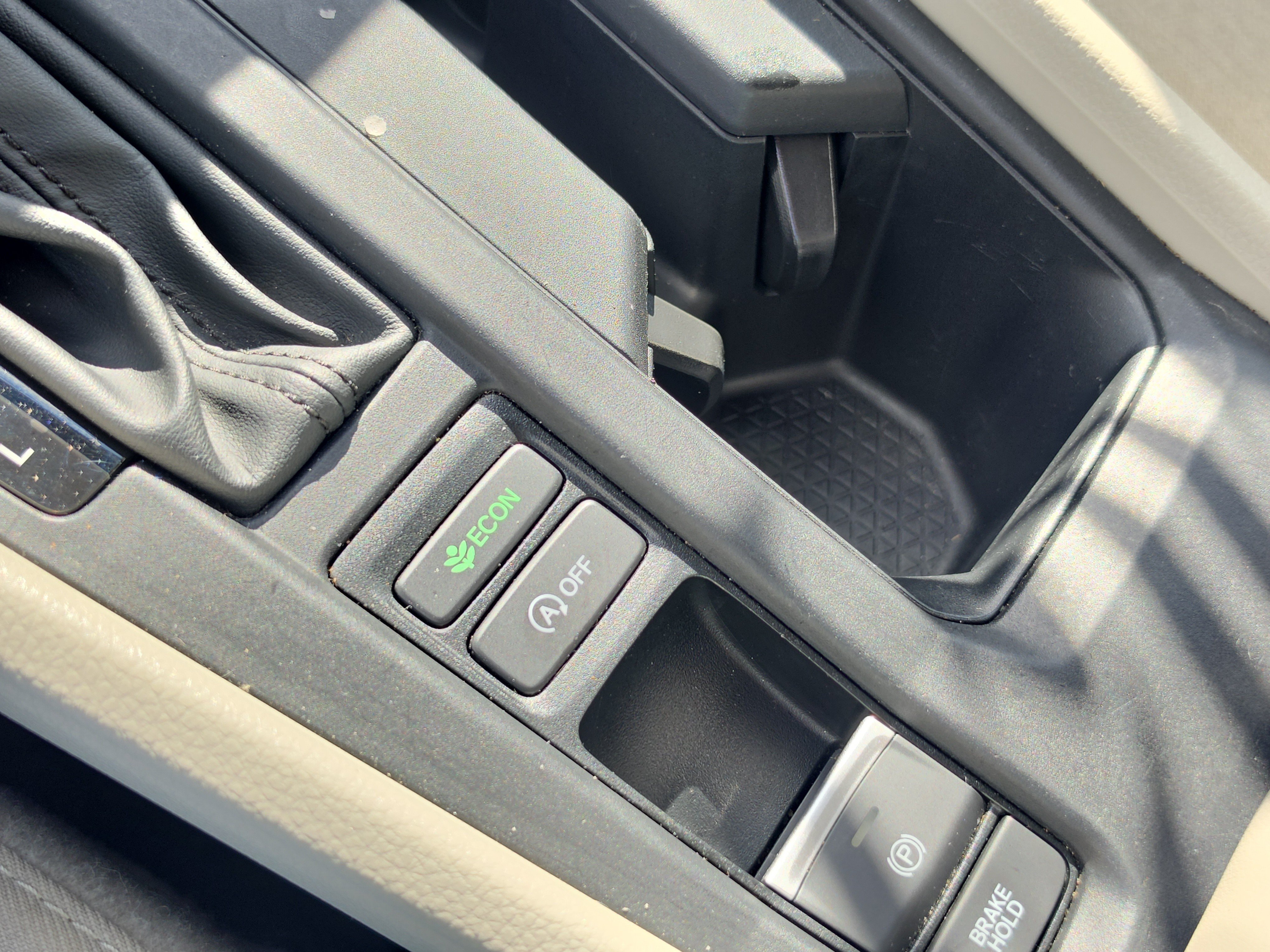 Certified 2024 Honda Accord EX image 27