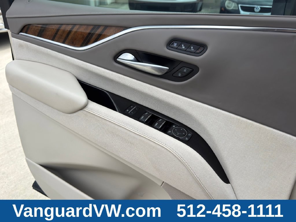 Used 2022 Cadillac Escalade Sport Platinum w/ Heavy-Duty Trailer Package AWD/4WD image 21