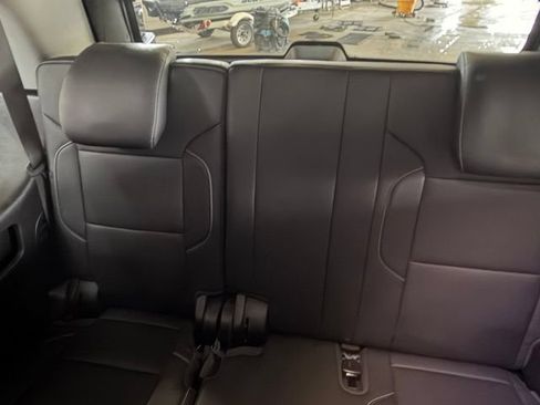 Used 2020 Chevrolet Tahoe LT AWD/4WD image 35
