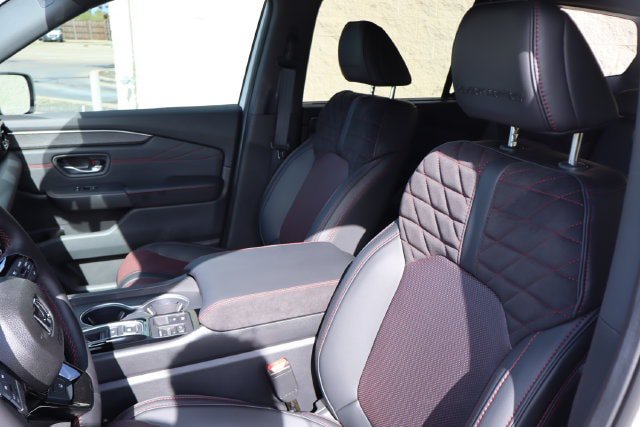 New 2026 Honda Pilot Black Edition image 24