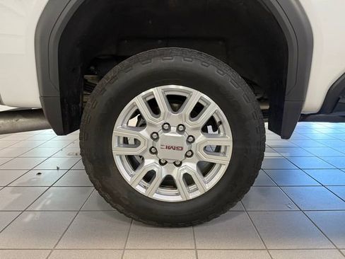 Certified 2024 GMC Sierra 2500 SLT w/ SLT Premium Package image 11