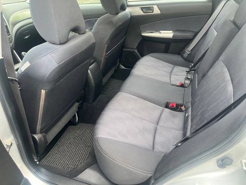 Used 2010 Subaru Forester 2.5X AWD/4WD image 7