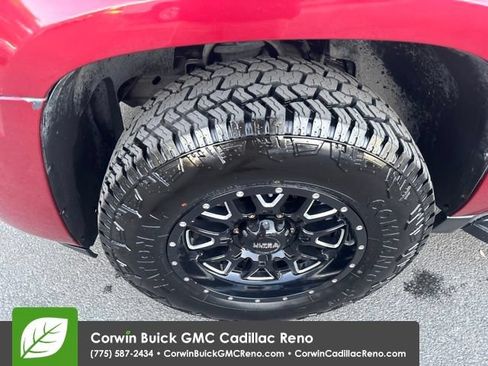 Used 2011 GMC Yukon XL SLT AWD/4WD image 45