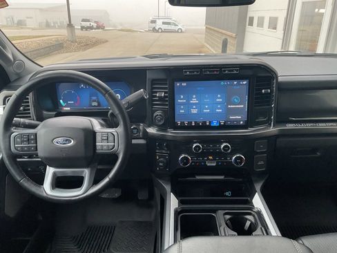Used 2024 Ford F350 Lariat w/ Lariat Ultimate Package image 11