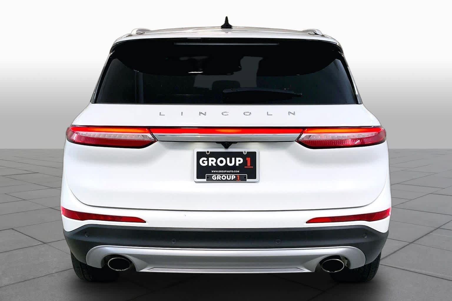 Used 2020 Lincoln Corsair AWD w/ Equipment Group 101A image 4