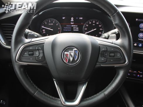 Used 2022 Buick Envision Essence w/ Safety Package FWD image 15
