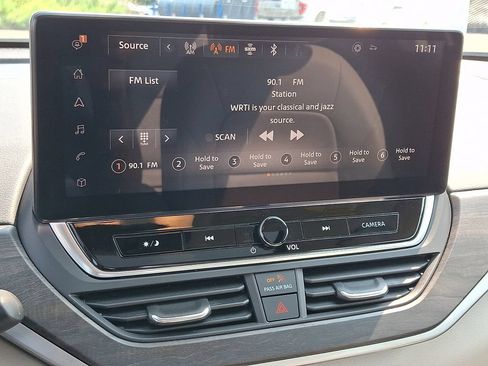 Certified 2023 Nissan Altima 2.5 SL AWD/4WD image 18