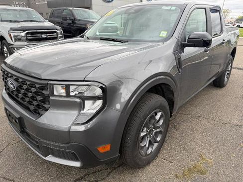 Certified 2026 Ford Maverick XLT w/ Equipment Group 301A AWD/4WD image 4