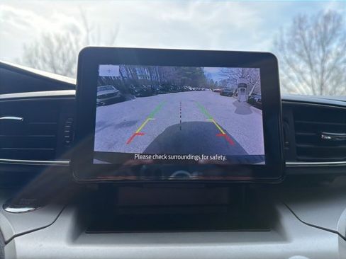 Used 2023 Ford Explorer XLT w/ Equipment Group 202A image 16