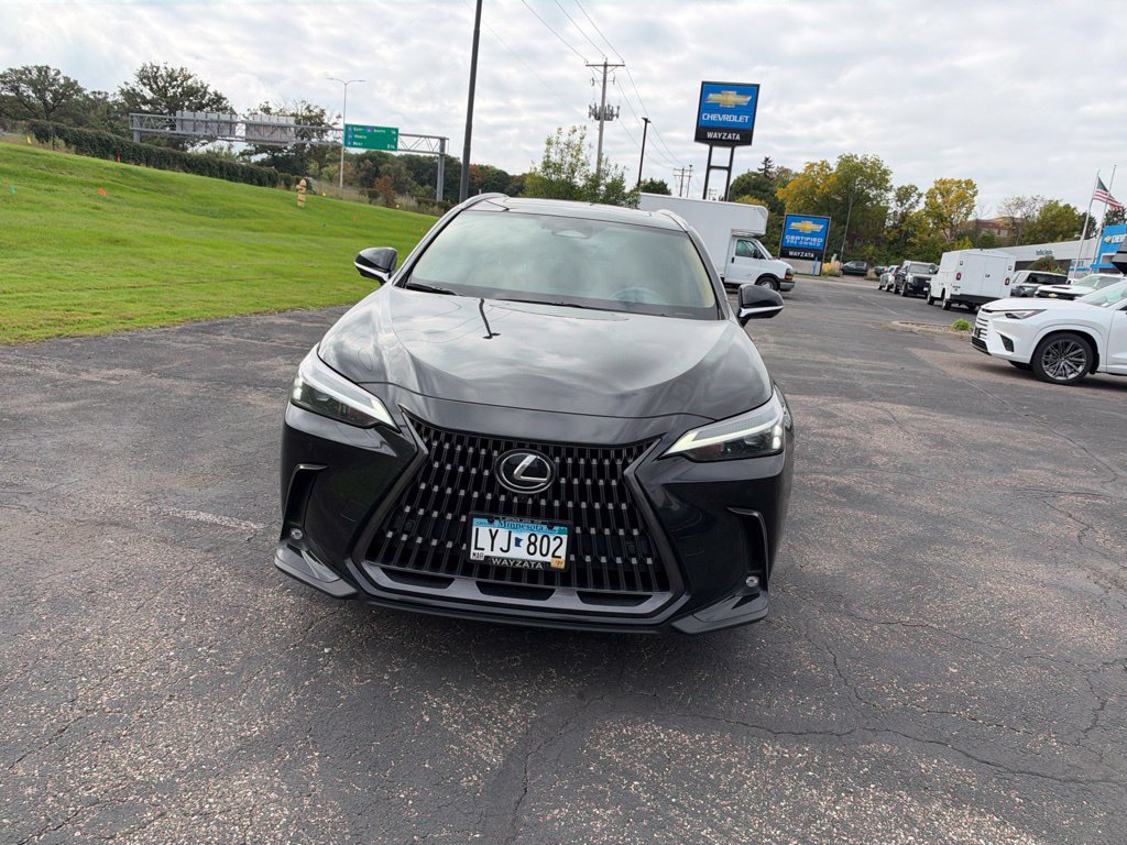 Used 2024 Lexus NX 350 AWD w/ Vision Package image 8