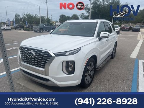 Used 2021 Hyundai Palisade Limited FWD image 3