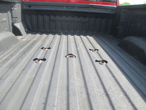 Used 2022 GMC Sierra 2500 Denali image 8