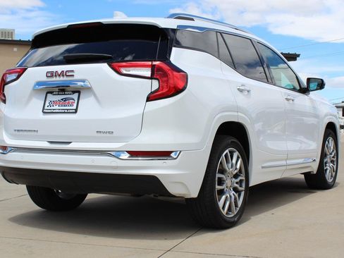 Used 2024 GMC Terrain Denali w/ Denali Premium Package AWD/4WD image 81