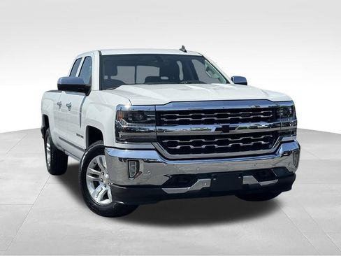 Used 2018 Chevrolet Silverado 1500 LTZ w/ LTZ Plus Package RWD image 2