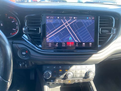 Used 2024 Dodge Durango GT RWD image 16