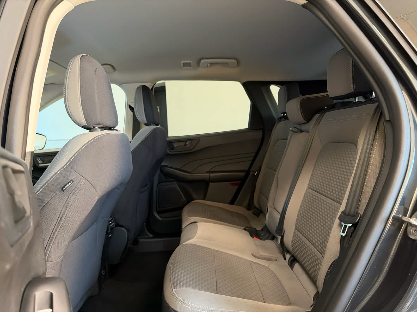 Used 2022 Ford Escape SE w/ Convenience Package FWD image 15
