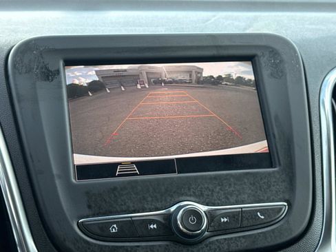 Used 2024 Chevrolet Equinox LT AWD/4WD image 23