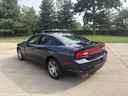 Used 2013 Dodge Charger SXT RWD image 6