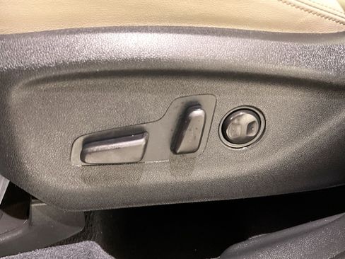 Used 2020 Kia Sorento EX image 23