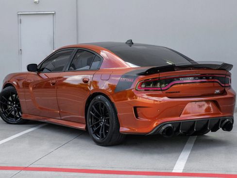 Used 2021 Dodge Charger Scat Pack w/ Daytona Edition Group RWD image 16