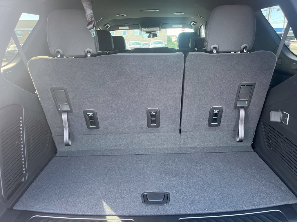 New 2026 Chevrolet Tahoe LS AWD/4WD image 5