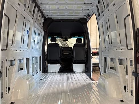 New 2026 Mercedes-Benz Sprinter 2500 image 26