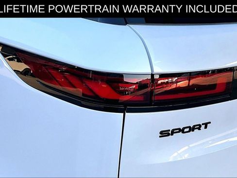Used 2024 Land Rover Range Rover Sport Dynamic SE image 37