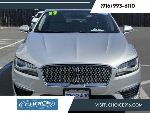 Used 2017 Lincoln MKZ Reserve FWD image 1