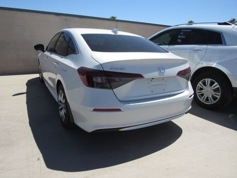 Used 2025 Honda Civic LX image 4