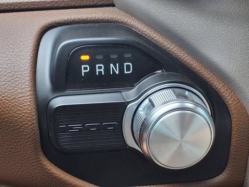 Used 2021 RAM 1500 Laramie RWD image 13