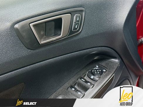 Used 2020 Ford EcoSport SE w/ SE Convenience Package FWD image 21