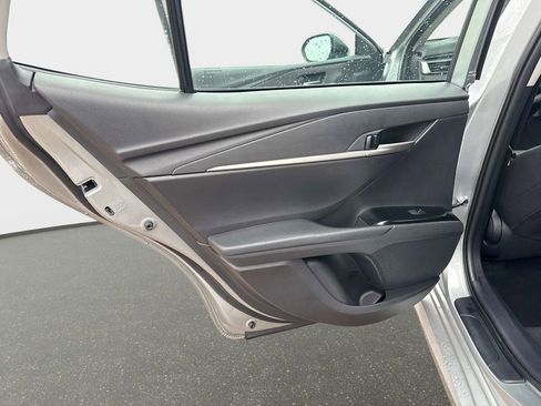 Used 2025 Toyota Camry LE image 9