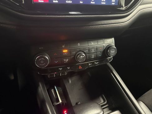 Used 2022 Dodge Durango R/T image 26