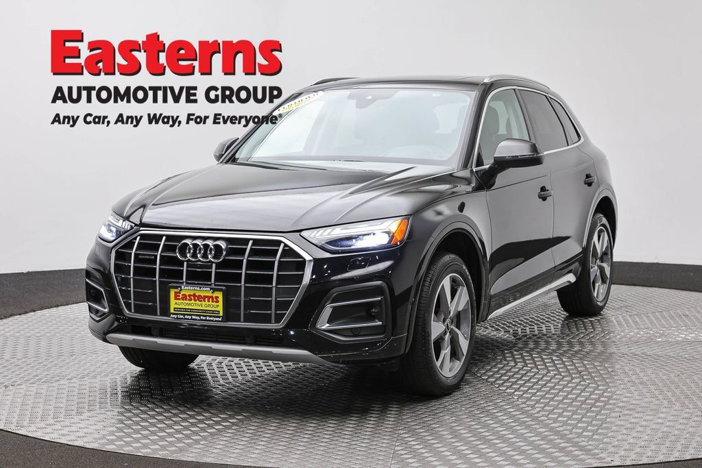 Used 2023 Audi Q5 Prestige w/ Prestige Package AWD/4WD image 1