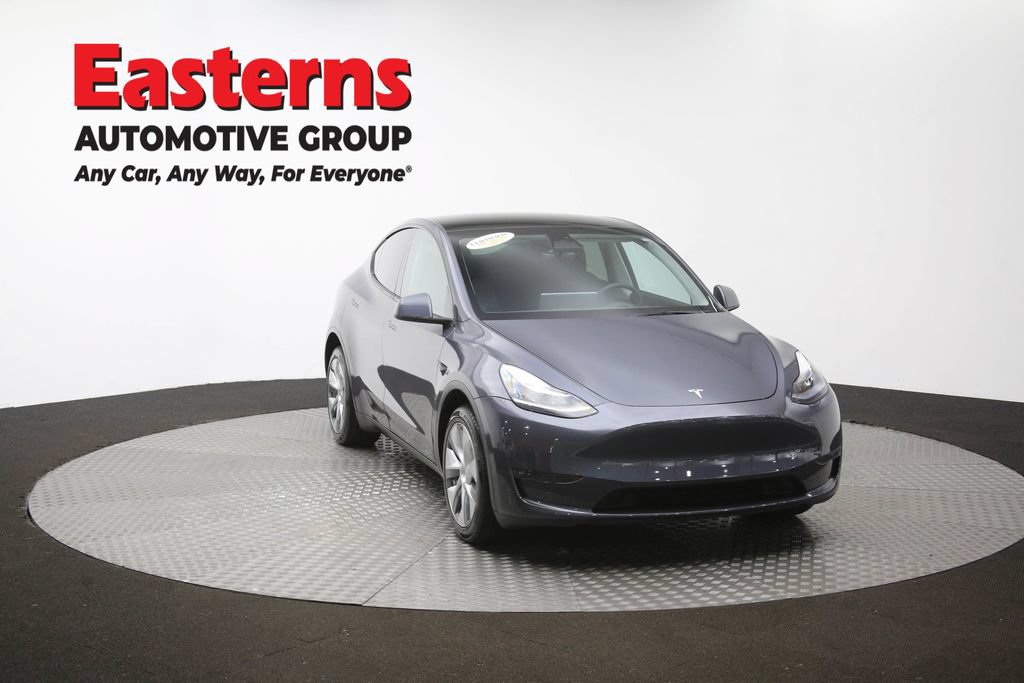 Used 2023 Tesla Model Y Long Range AWD/4WD image 46