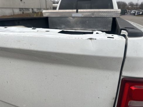 Used 2019 RAM 3500 Laramie image 18