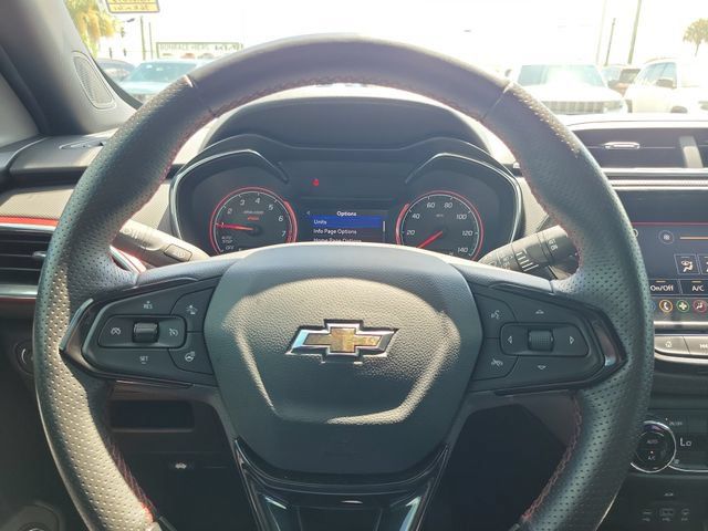 Used 2023 Chevrolet TrailBlazer RS w/ Sun and Liftgate Package FWD image 20