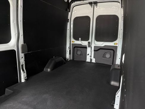 New 2026 Ford Transit 250 148 High Roof w/ Load Area Protection Package RWD image 6