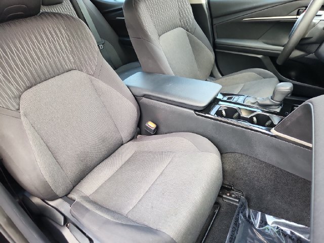 Used 2025 Toyota Camry LE FWD image 13