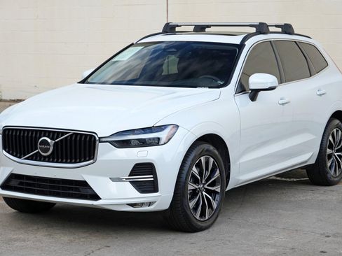 Used 2023 Volvo XC60 B5 Core w/ Climate Package FWD image 42
