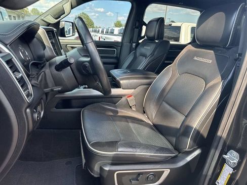 Used 2020 RAM 1500 Laramie w/ Sport Appearance Package AWD/4WD image 31