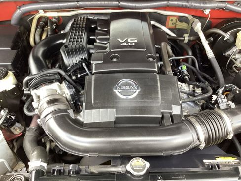 Used 2014 Nissan Frontier SV RWD image 25