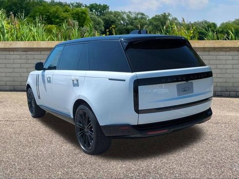 New 2026 Land Rover Range Rover Long Wheelbase SE AWD/4WD image 6